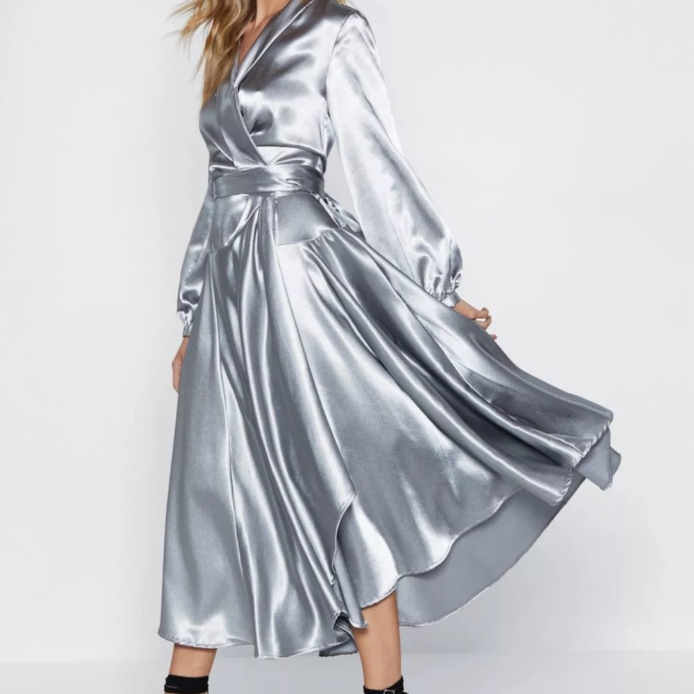 Make your entrance satin maxi dress